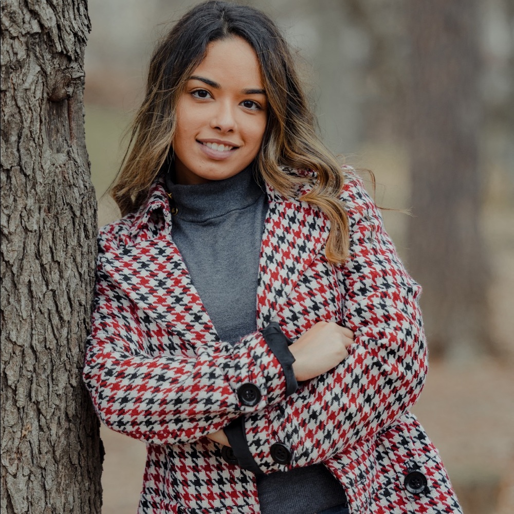 Meet your Posher, Jacqueline